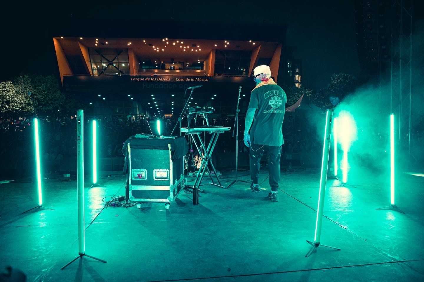DW. - The Colombian Tour